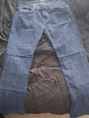 Men's Straight-Leg Dark Blue Jeans - Classic Everyday Style